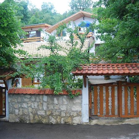 Rooms For Rent - Villa Desi Varna Exterior foto