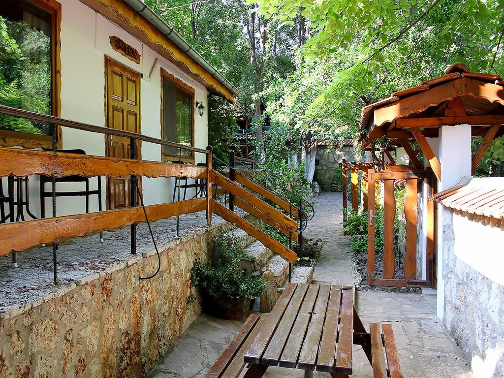 Rooms For Rent - Villa Desi Varna Exterior foto