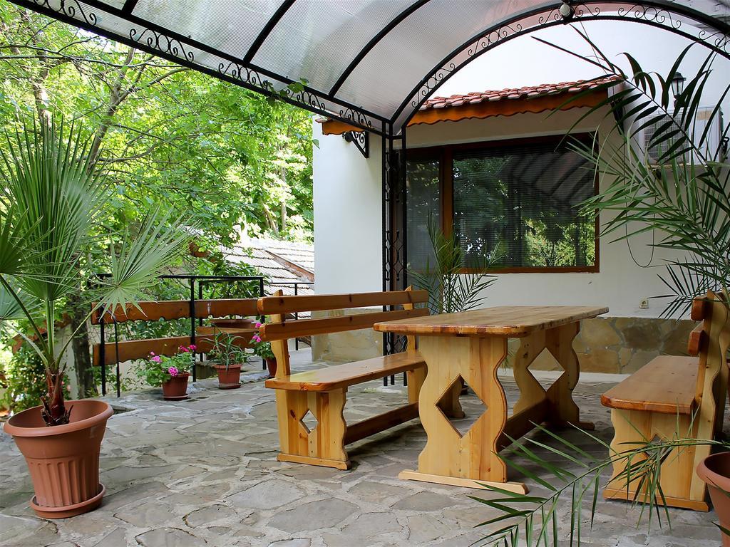 Rooms For Rent - Villa Desi Varna Exterior foto